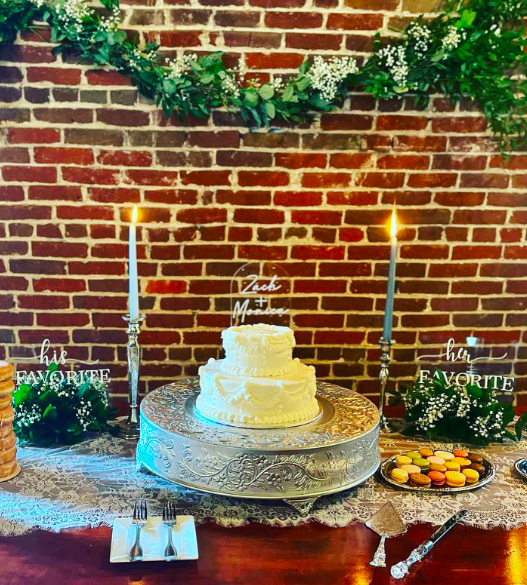 Flour and Feed Restaurant & Events Menu Guide